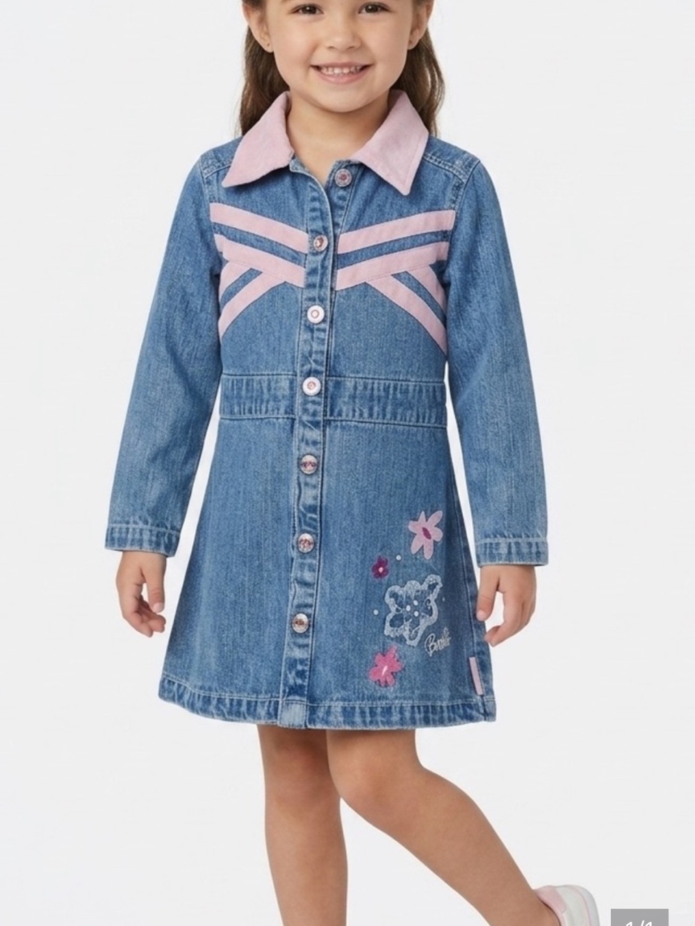 Vintage 2004 Barbie Girls
Denim Long Sleeve Dress - Size
5